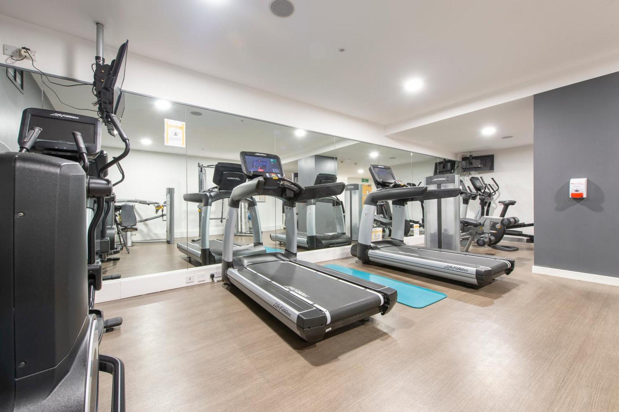 Appartement 24hr Concierge, Gym, Pool, Museum, Shopping Centre Londen