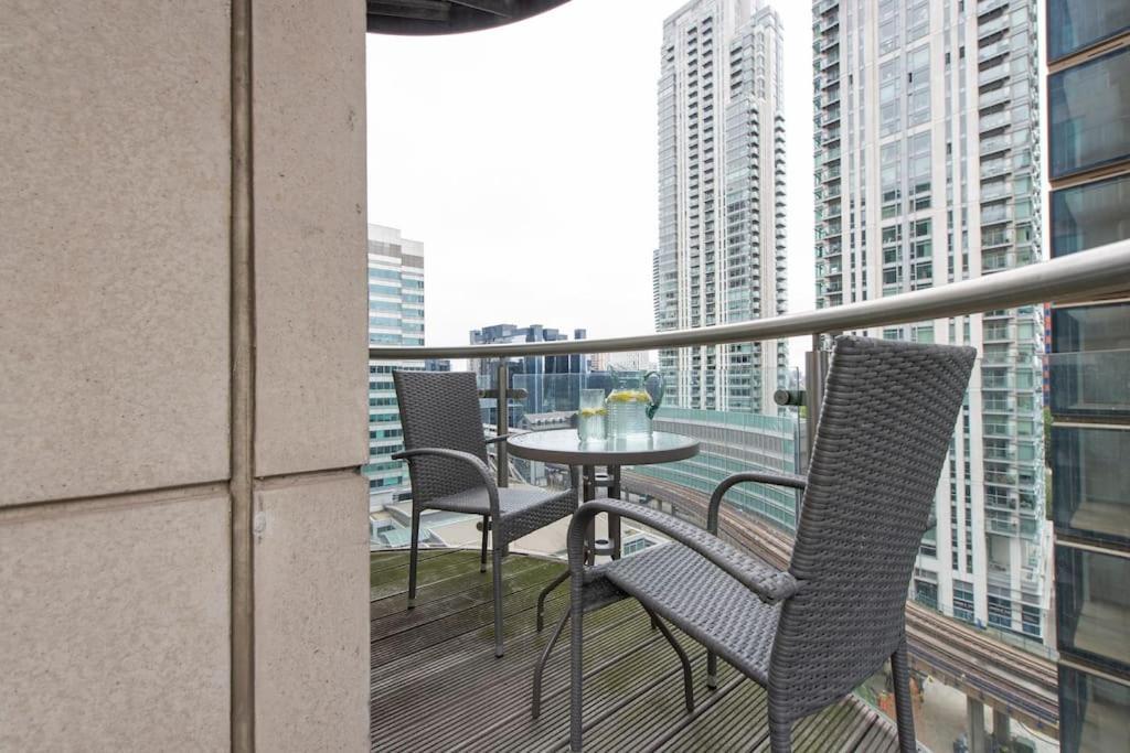 24hr Concierge, Gym, Pool, Museum, Shopping Centre Appartement Londen